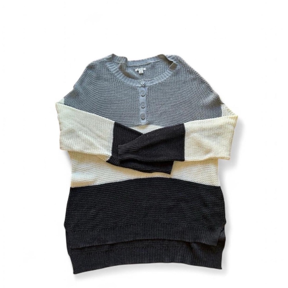 ✨American Eagle Sweater Top